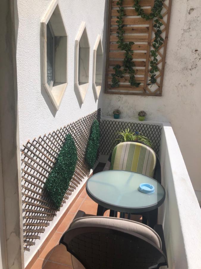 Merry'S House Lagos Bagian luar foto